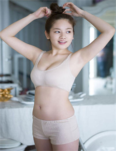 被同桌没戴套干了春雨医生/亲胸揉胸膜下刺激娇喘免费视频